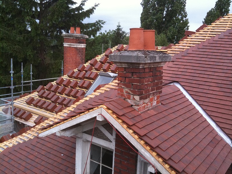Sarthe-Toiture au Mans - évaluation initiale à la réalisation finale de votre projet de toiture